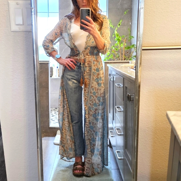 Meet your Posher, Dana - Picture 2 of 9